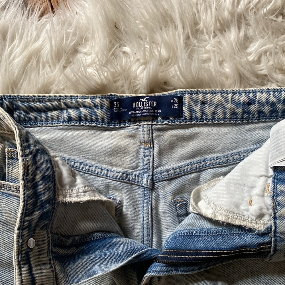 Jeans - Picture 3 of 4